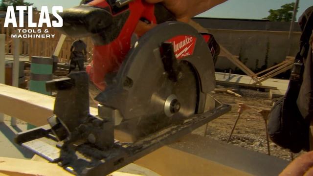 Milwaukee M18 Fuel Circular Saw 2730-20 смотреть онлайн