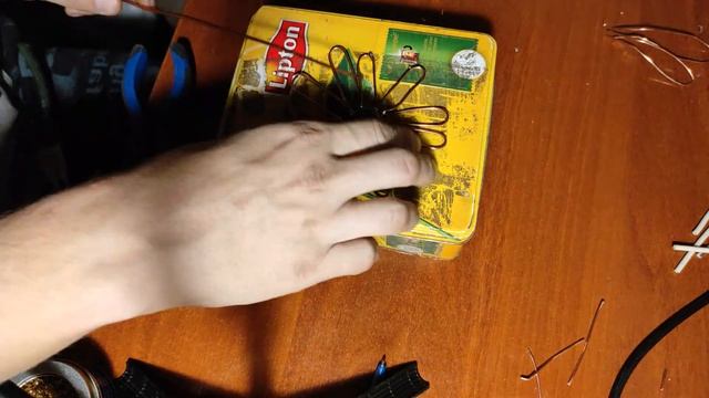 Цветок из медной проволоки в подарок девушке. Такой не завянет. смотреть онлайн