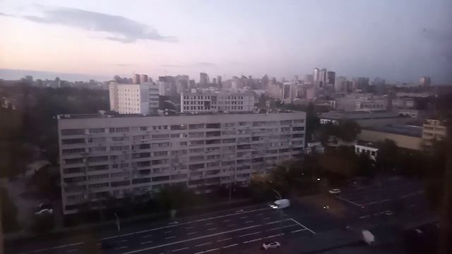 Вечер. |_Начинается_|