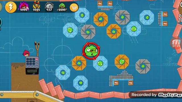 ЗОЛОТОЙ МЯЧ И ЗОЛОТОЙ КОРОЛЬ СВИНЕЙ - Angry Birds #2 смотреть онлайн