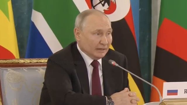 Путин напомнил лидерам африканских стран причины начала конфликт на Украине: «Все проблемы на Украи смотреть онлайн