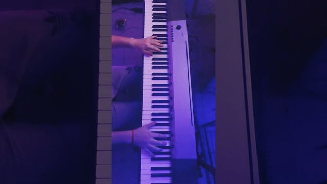 戦場のメリークリスマス／坂本龍一AnhGez (miguel llanos) смотреть онлайн