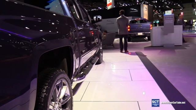 2018 Chevrolet Silverado Centennial Edition - Exterior and Interior Walkaround - 2017 LA Auto Show смотреть онлайн