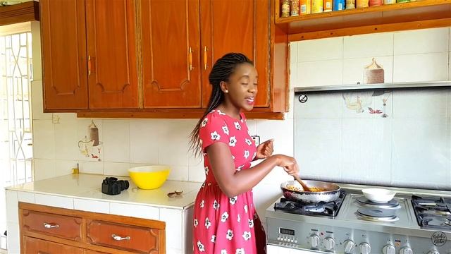 HOW TO MAKE TENDER, FLAVOURFUL LIVER! | THREE HERB GARLIC LIVER | LIVER RECIPE | KALUHI'S KITCHEN смотреть онлайн