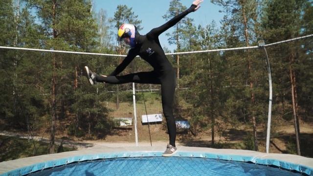 PRO Indoor Skydiver Maja Kuczynska Trains In An Open-air Tunnel + BEST ADVENTURES IN LATVIA смотреть онлайн