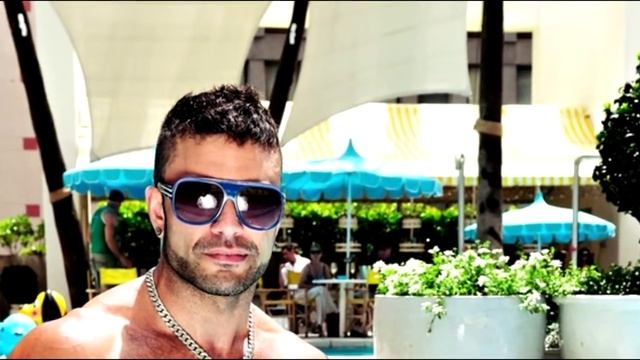 Rogan Richard смотреть онлайн