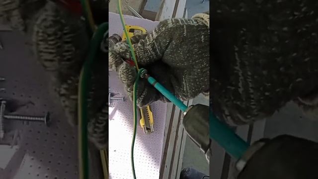 крепеж для проводов! смотреть онлайн