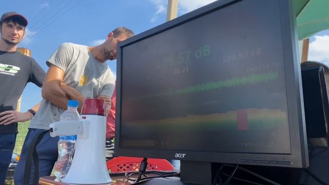 Автозвук Новоминская. Громкий ВАЗ 2106 на DL Audio смотреть онлайн