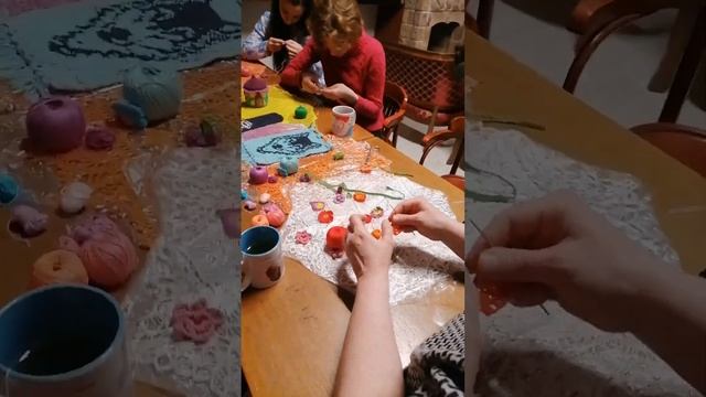 Изготовление обвязки салфеток крючком #shorts смотреть онлайн