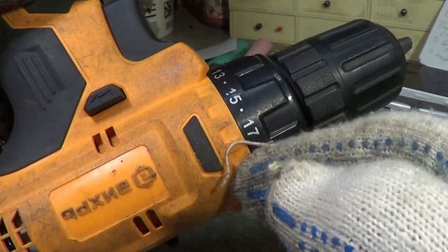 Дрель-шуруповерт Вихрь Да-18Л-2К. Сломалась ось. смотреть онлайн