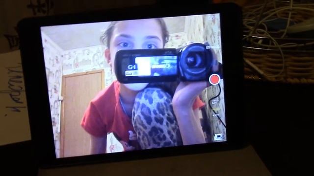 У меня появилась камера??? Шоккк..... смотреть онлайн