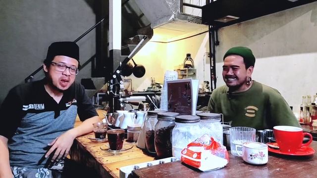 Review Cita Rasa Kopi Kintamani Bali & Gunung Arjuno || Robusta VS Arabica Kedai Pernah Kopi Jomban смотреть онлайн