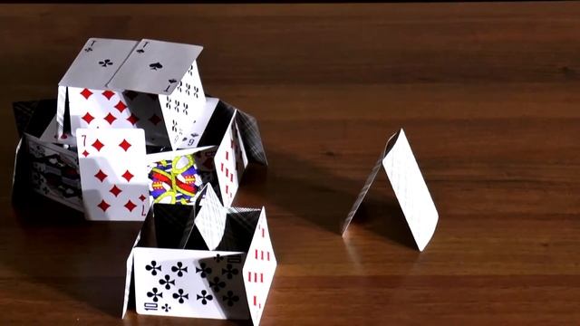 Карточный домик. Эпическое разрушение. смотреть онлайн