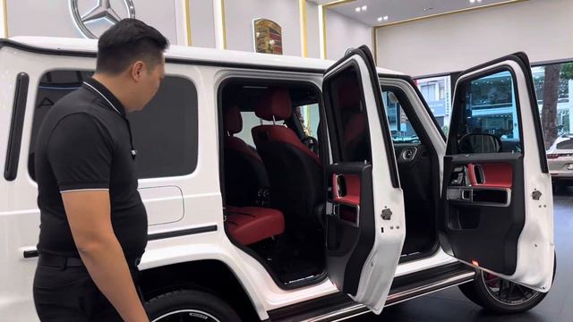 Mercedes G63 2021 trắng chạy lướt смотреть онлайн