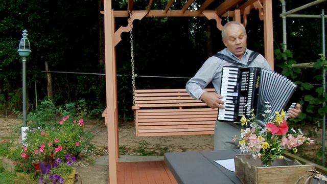 ДОЛГОЕ ВРЕМЯ БЛУЖДАЛ НАД ОБРЫВОМ. смотреть онлайн