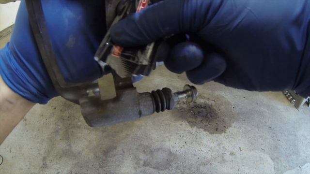 How to change the Rear Brake Pads and Rotors on a Honda Accord | 2013 2017 смотреть онлайн