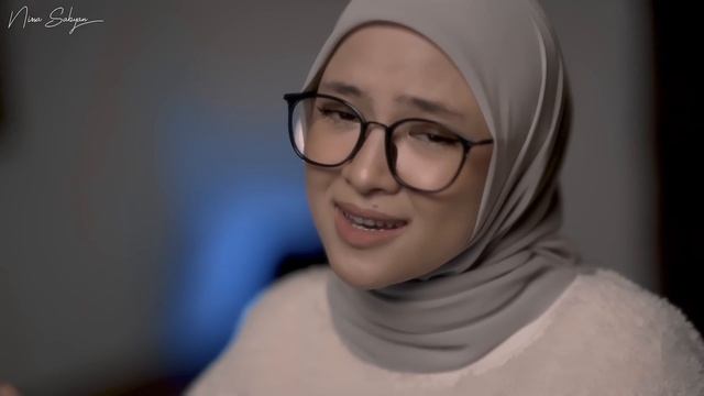 LAKUM BUSYRO ( SHOLAWAT ) - NISSA SABYAN