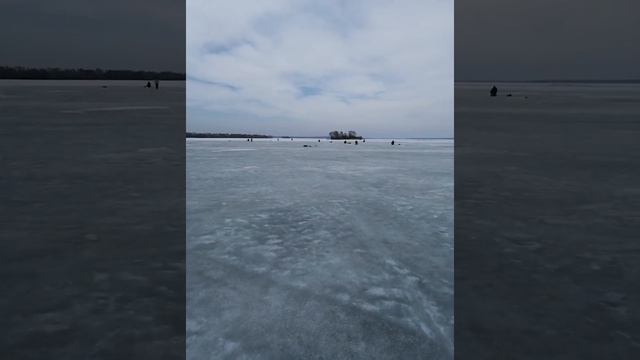 Красоты Каслинских озёр, апрель 2022 на рыбалке смотреть онлайн