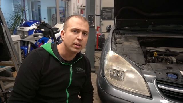 PROFESJONALNA WYMIANA ŻARÓWKI, PORADNIK PROFESORA. смотреть онлайн