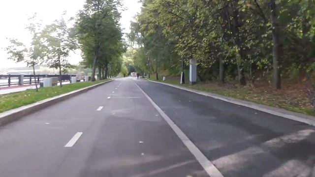 Первое видео на youtube. 30 км на велике в ЦПКО. смотреть онлайн