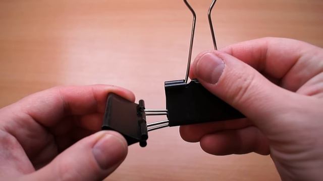 Подставка для смартфона из канцелярских зажимов смотреть онлайн