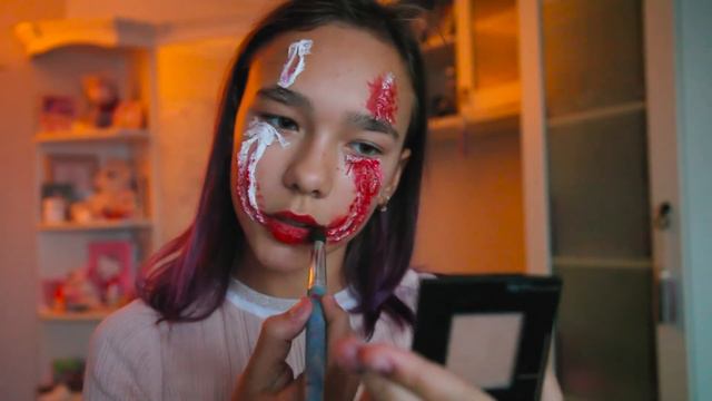 УПС, ПОРАНИЛАСЬ..IIHALLOWEEN MAKEUP