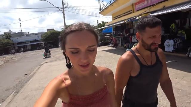 ВЬЕТНАМ |  НЯЧАНГ | Пробуем популярный сендвич Бан Ми