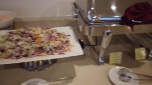 Завтрак в отеле “REGALIA” | Нячанг 2020 | Чем кормят во Вьетнаме