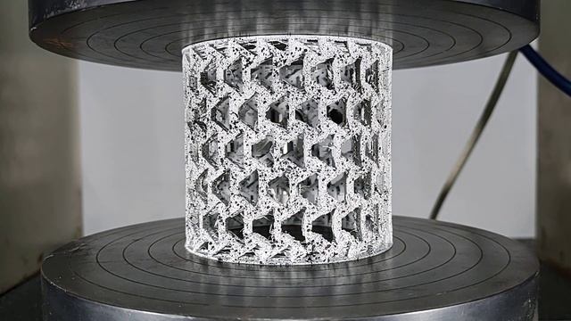 ?Auxetic Structure Compression testing 3D PLA printed Trichiral shape (DIC pattern) смотреть онлайн
