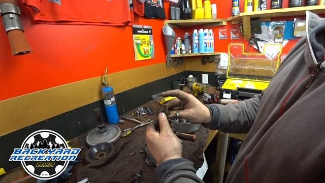 PERFORMANCE SNOWMOBILE CLUTCH KIT 600 e-tec | HOW A SKI-DOO CLUTCH WORKS смотреть онлайн