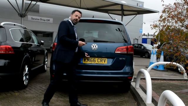 The Volkswagen Sharan смотреть онлайн