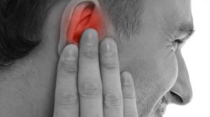 Почему идет кровь из уха?