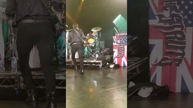 Bang A Gong w/Matt Sorum смотреть онлайн