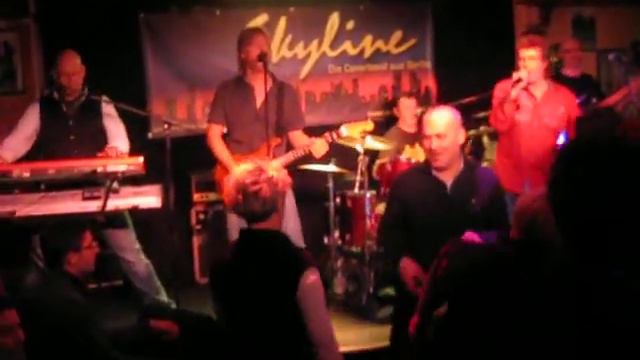 Skyline_Radar_ Smoke (Ricks) смотреть онлайн