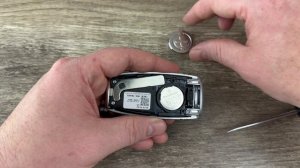 2021 - 2022 Genesis GV80 Key Fob Battery Replacement - How To Replace Change GV 80 Remote Batteries