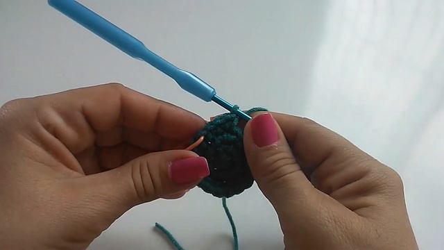 (Versão Canhoto) Dinossauro Amigurumi Tutorial (Parte 1) смотреть онлайн