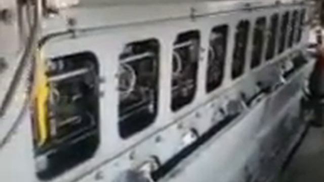 Осмотр тепловоза 2ТЭ10М смотреть онлайн