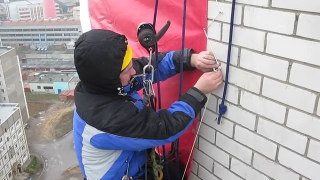 Монтаж баннера на гвозди.AVI смотреть онлайн