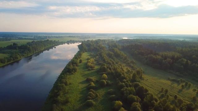 Деревня Рыбаки и река Западная Двина смотреть онлайн