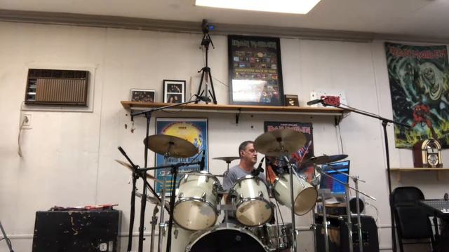 On The Fence Drum Cover смотреть онлайн