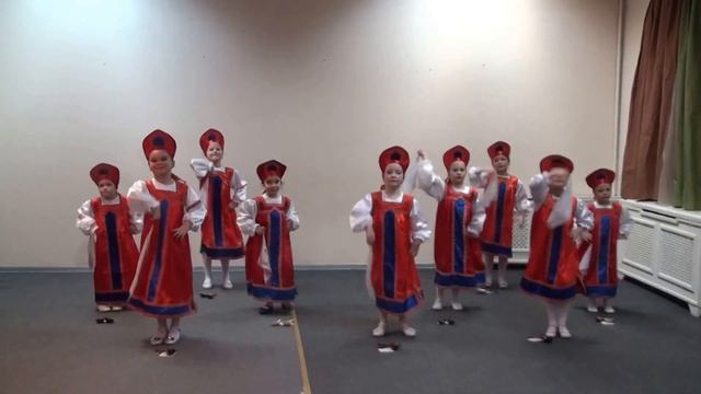 Танцевальная студия "Клоунесса" - "Русский Блок" Народно-стилизованный танец смотреть онлайн