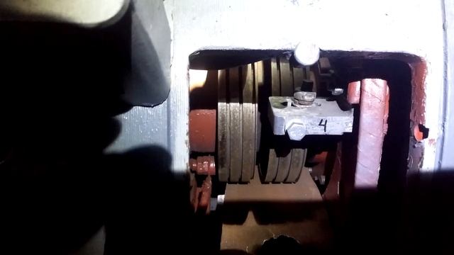 Удаление консервации с реанимируемого тепловоза ТЭП70 0229! ч5 смотреть онлайн
