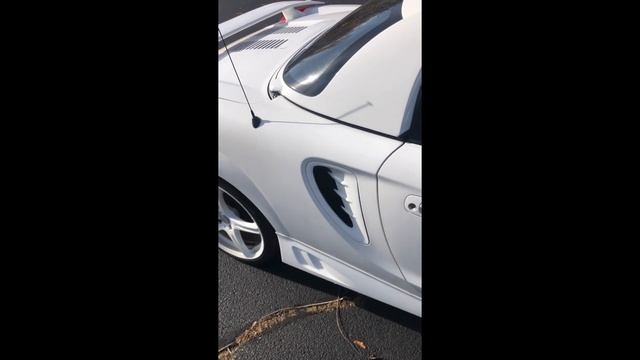 MIDSHIPMOB Reviews his 2000 TOYOTA MR2 SPYDER !!!!!!! смотреть онлайн