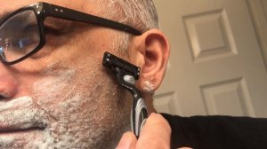 Comparing Gillette Fusion 5 Pro Glide Vs Gillette Mach 3 Shaving Blades Which One To Buy