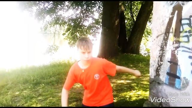 Песня про 100 подписчиков! Спасибо вам!(Читайте описание внизу) смотреть онлайн