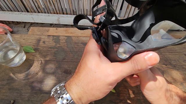 diving mask prepare (for non fogging). Подготовка маки (что бы не запотевала при плавании) смотреть онлайн