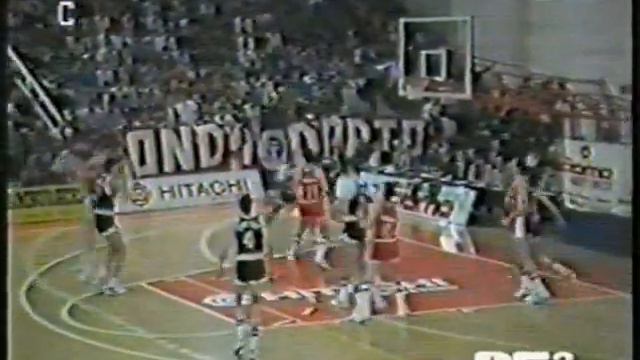 Prvenstvo Italije u košarci 1986-87. - Venezia - Bologna смотреть онлайн