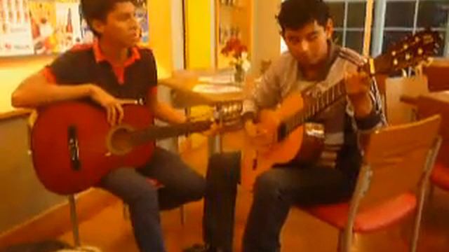 cover triunfamos Erick Paredes y Juan Loor смотреть онлайн