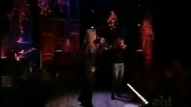Toni Braxton and Trisha Yearwood "How Do I Live" (Live) смотреть онлайн