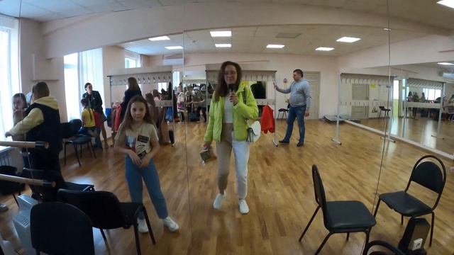 Моё первое выступление. HIP HOP. Алиса из страны чудес смотреть онлайн